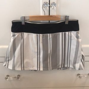 Lululemon Pacesetter skirt